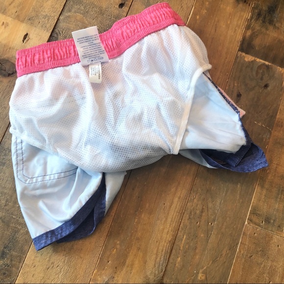 VINEYARD VINES Deck Stripe Chappy Trunks - Picture 6 of 7